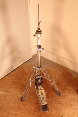 DW 9000 Series Hi-Hat Stand - Amazing Condition