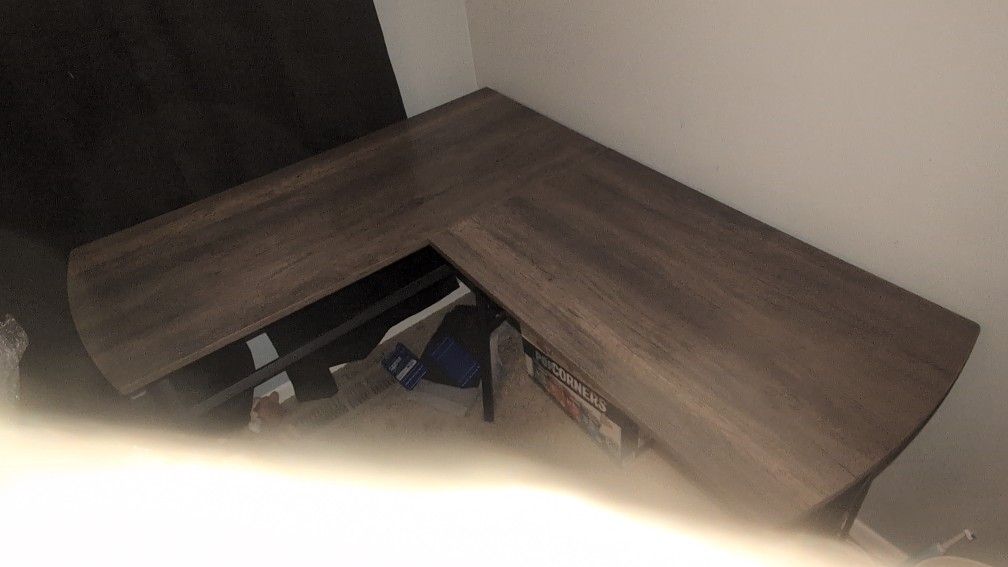 L shape desk table