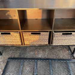 Cube storage bookcase with 6 Compartments And 3 Baskets - This is an industrial-design In brown ash finish and matte black steel legs