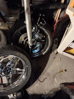 Motor Cycle Wheels And Tires 