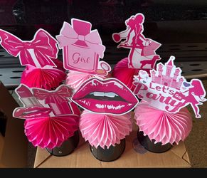 Barbie Centerpieces 12 and party supplies