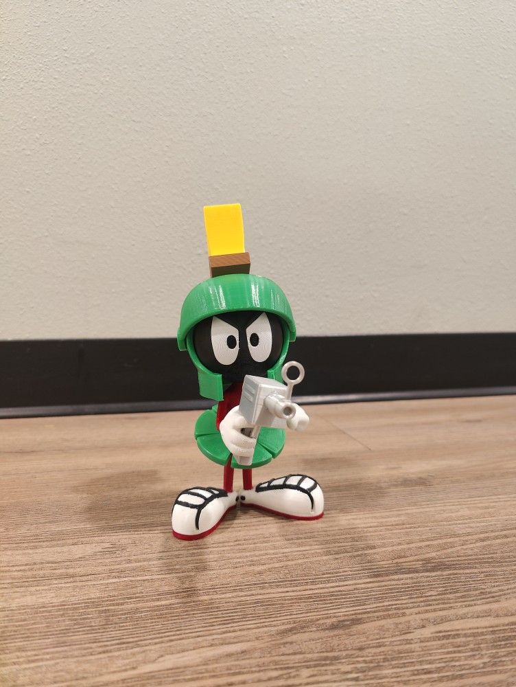 8" Marvin The Martian With Raygun