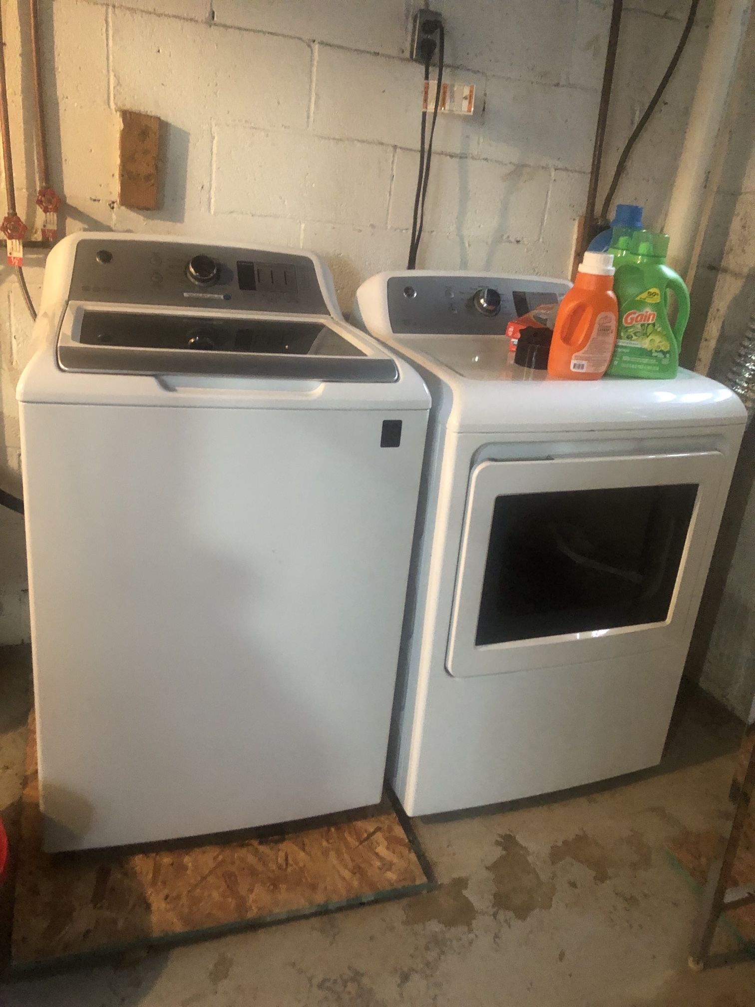 Washer & Dryer