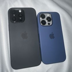 iPhone 16 Pro Max Black 256gb $1200 Or iPhone 16 Pro Natural 256gb $1100 I Do Deliver 