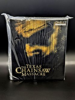 Mezco Toyz ONE:12 The Texas Chainsaw Massacre Action Figure