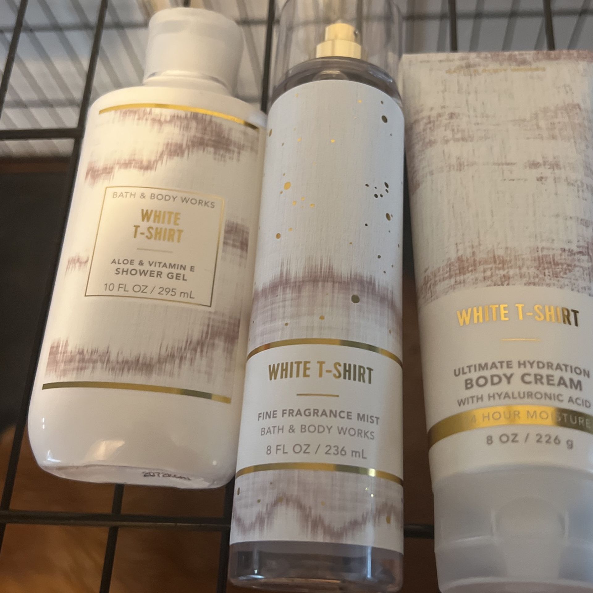 Perfume, Lotion And Body Wash Set