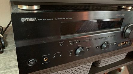 Yamaha RX-V650 7.1 Channel Natural Sound AV Receiver