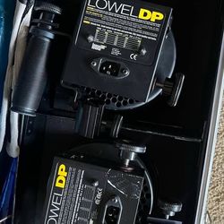 Lowel DP lights w case