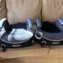 2 Gray o Booster Seats