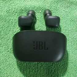 JBL Vibe 100 TWS Wireless Earbuds.