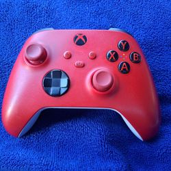 ​Official Wireless Xbox Controller - Pulse Red (Xbox Series X|S / Xbox One / PC)