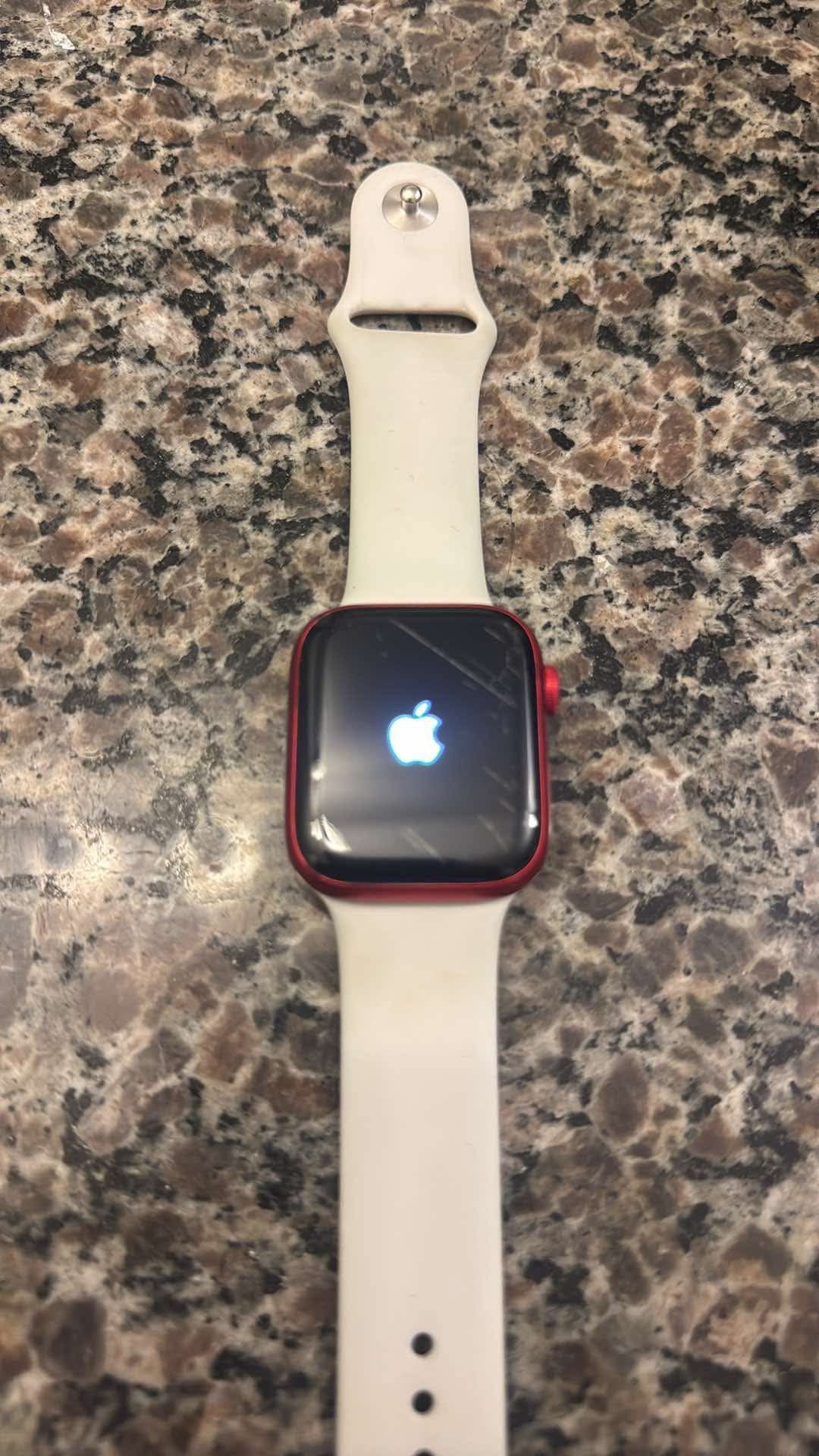 Apple Watch Series 8 Red 45mm Cellular (READ)