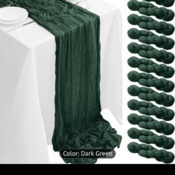 Green table runners