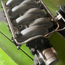 2011-14 Ford Mustang intake Manifold
