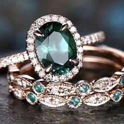 *MOTHERS DAY SALE* 3 PC Oval Created Emerald Green Wedding Rings sizes 8/9/10. *See My Other 800 Items *
