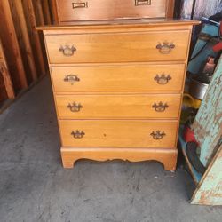 4 Drawer Dresser