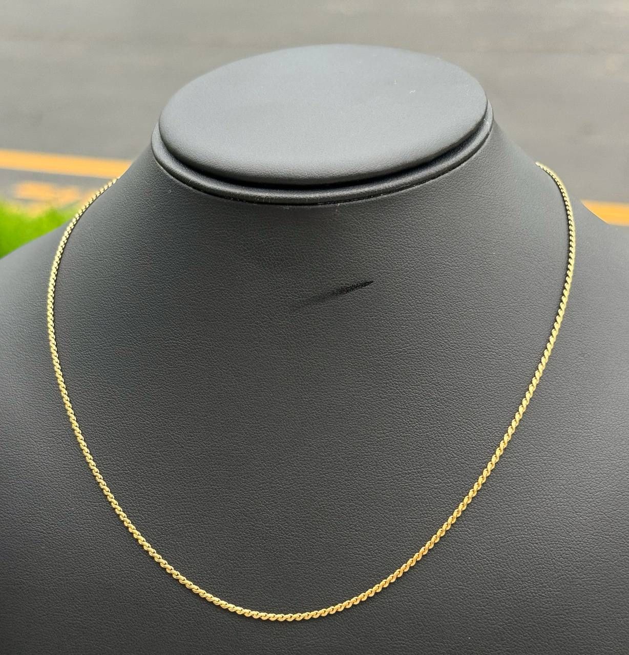 Vintage Jewelry 18k yellow gold wave necklace chain 21.00" 1.50mm width