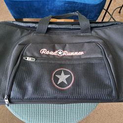Roadrunner Pedal Board Case, Like New.