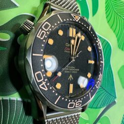 OMEGA James Bond 007 Edition Seamaster Diver 300M Co-Axial Master Chronometer Titanium Bracelet Watch | 42mm |