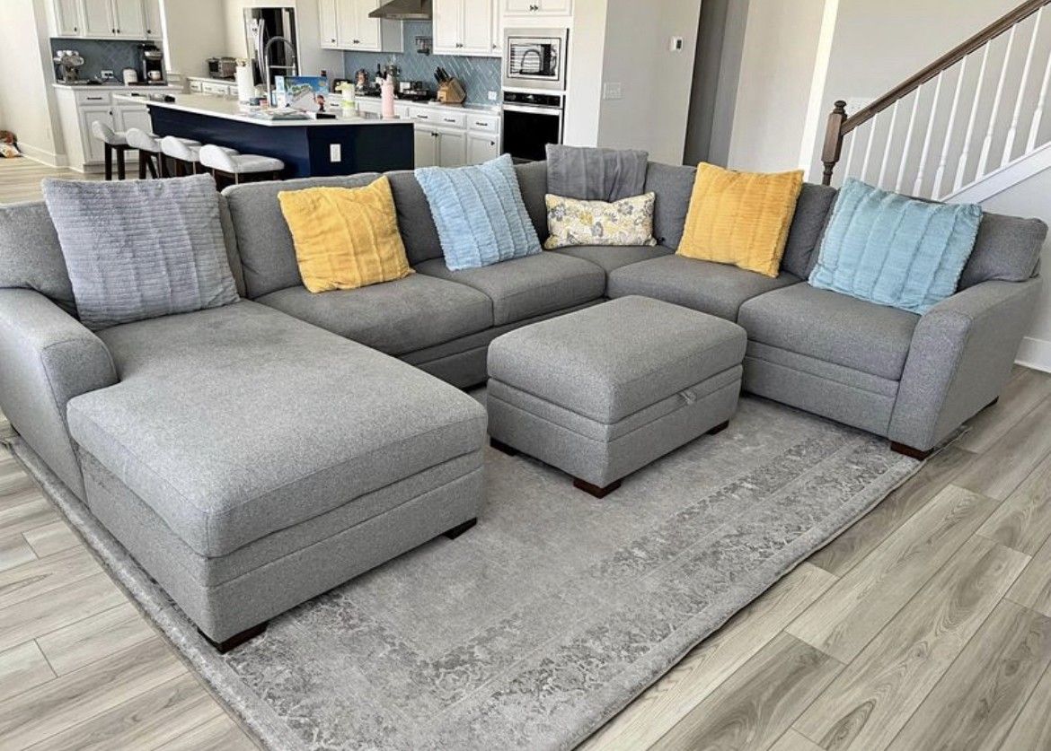 Sectional Sofa