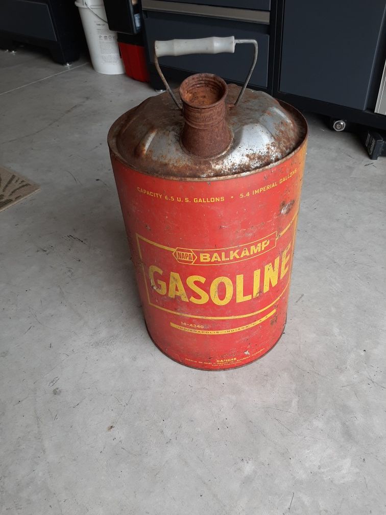 Vintage gas can 5 gallon metal can