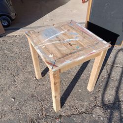 Cute Small Plant Table Needs Repainting