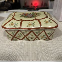 Old Victorian Jewelry Box Vanity Trinket 