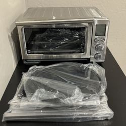  Breville The Smart Oven Air Fryer BOV860 ~ BSSUSC Brushed Stainless Steel   Open box item is new! Item is fully functional but was dropped during shi