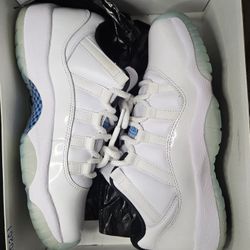 Jordan 11 Low Legend Blue