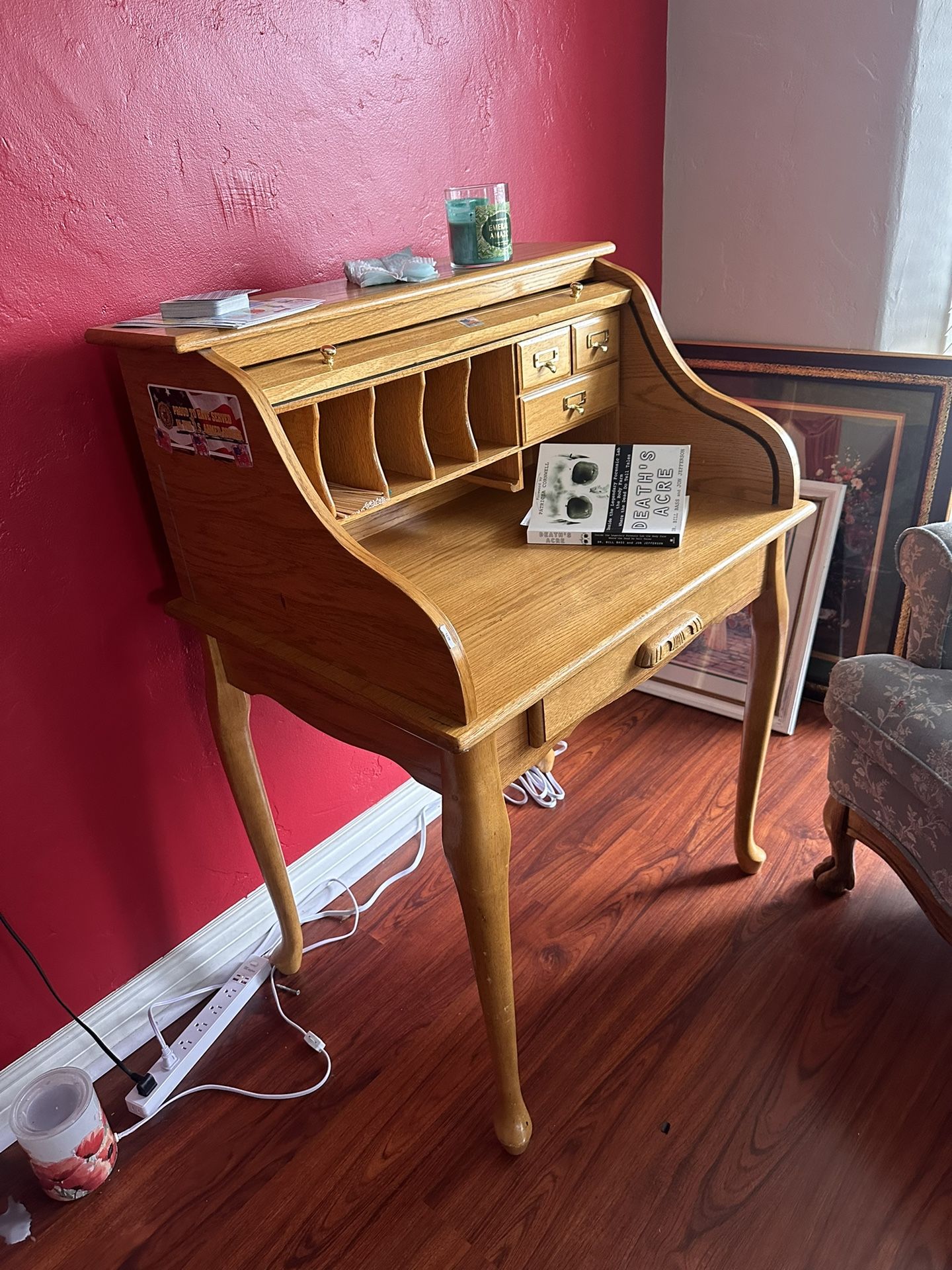 Mail Desk