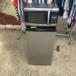 Mini Fridge And Microwave 