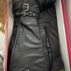 Carlos Santana Ladies Boots Size 9