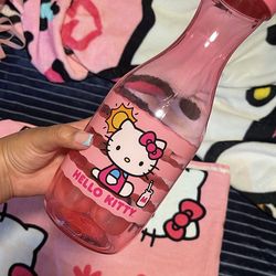 HK plastic juice/water pitcher