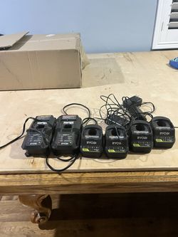 Rayobi Battery Charger