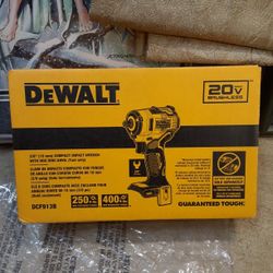 NEW DEWALT 20V BRUSHLESS 3/8 IMPACT WRENCH 