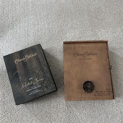 Chateau Ste. Michelle Artist Series Empty Wooden Wine Box As Is