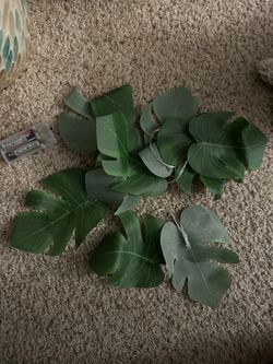 Light Up Leave Decorations 