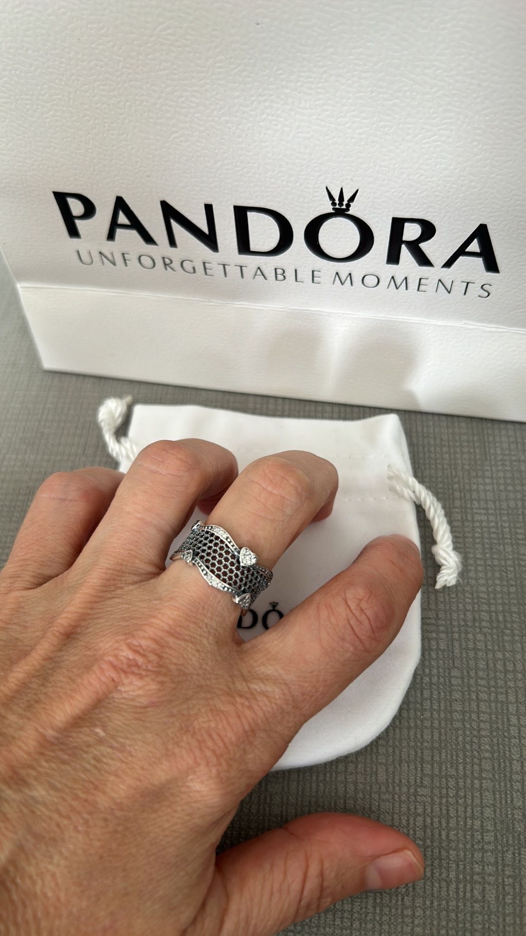 Pandora Heart S925 Ring Size 8 for Sale in Boynton Beach FL OfferUp
