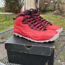 Jordan 10 Bulls Over Broadway Size 9.5