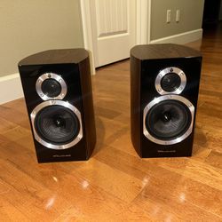 Wharfedale diamond 10.1 bookshelf speakers