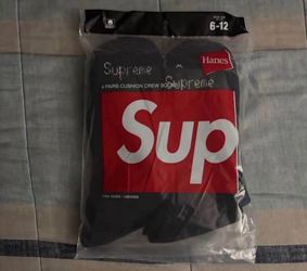 Supreme socks black 4 pack