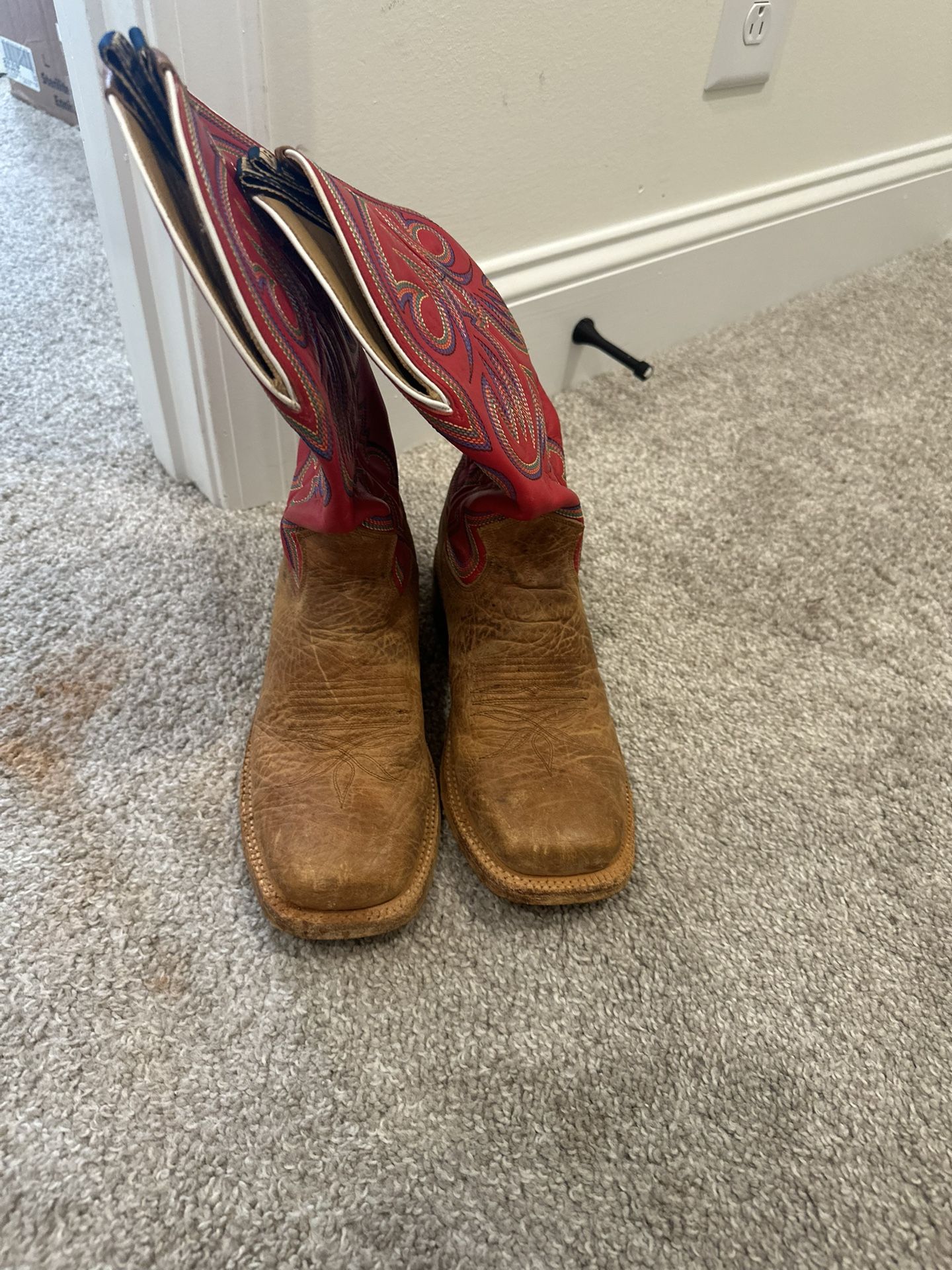 Hyer Cowboy boots