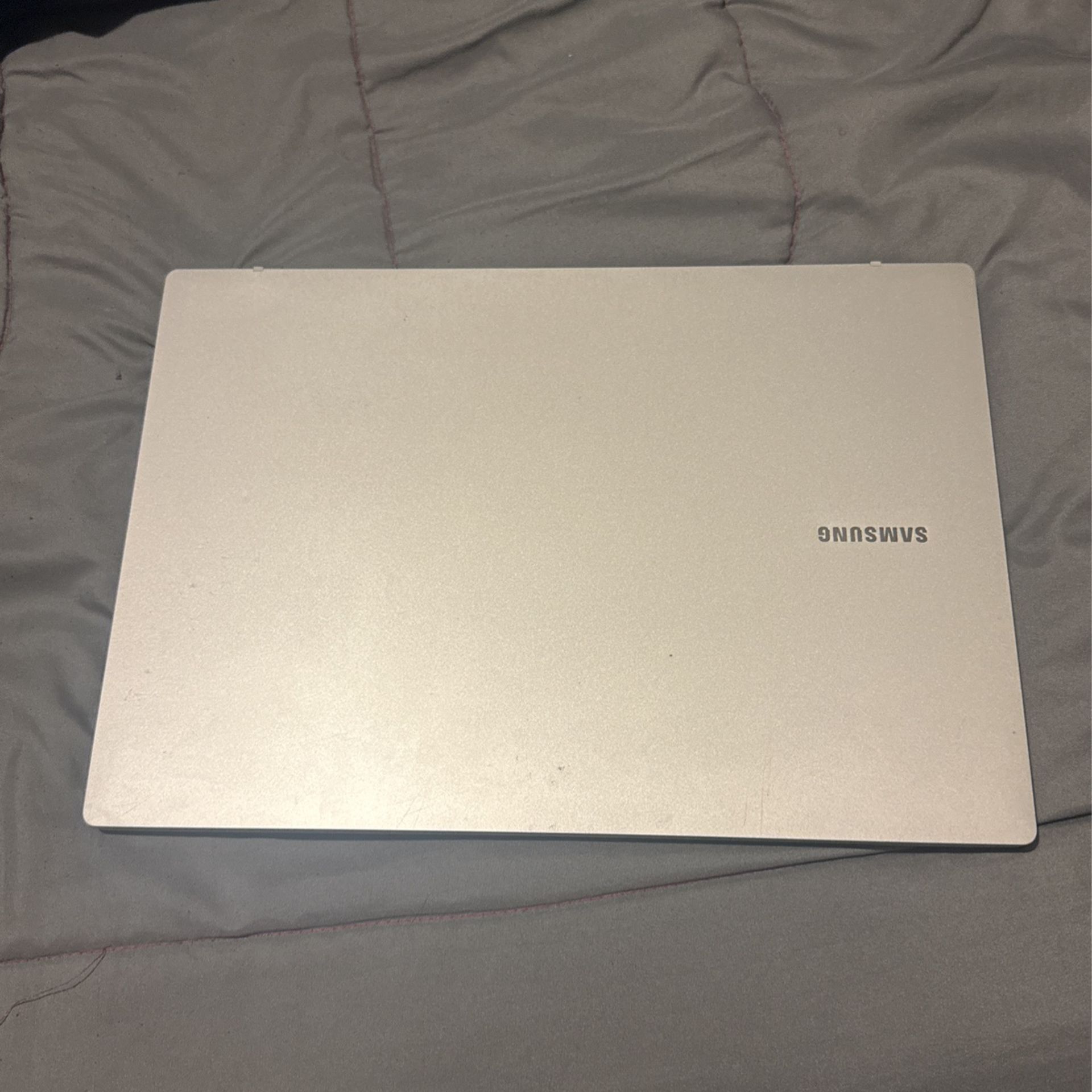 Samsung Laptop