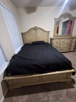 Queen Bed, Dresser, and Mirror