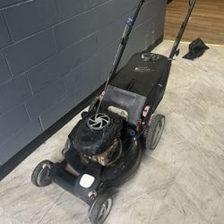 Craftsman Self Propelled With Bagger Mower 