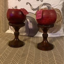 Cranberry Scented Candles With Candle Holders