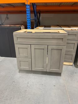 36" vanity cabinet