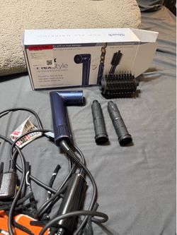 Shark Flexstyle Hair Dryer with curlers and brush
