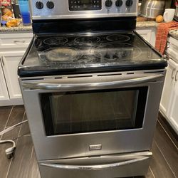 FREE Stove/Oven Electric Range 