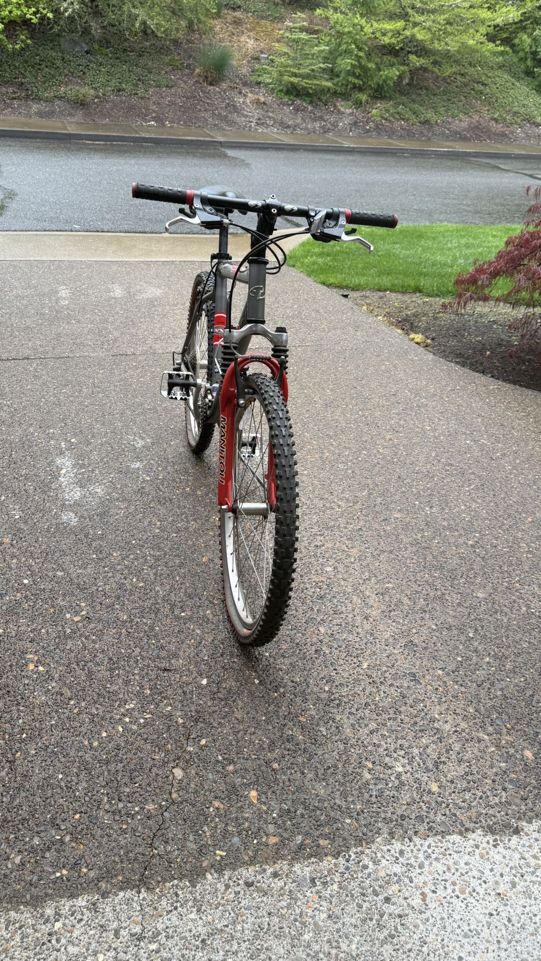 Trek 6000 Mountain Bike - Must Sell ASAP